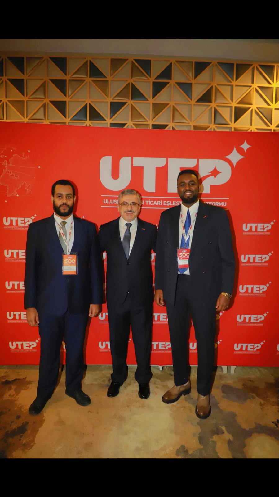 Adeegsame delegation with Turkish official at UTEP